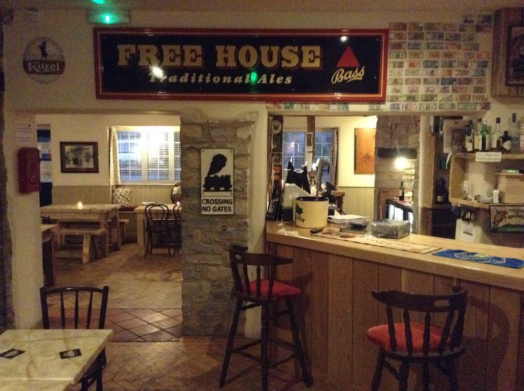 Cross Keys Inn Lydford-on-Fosse Kültér fotó